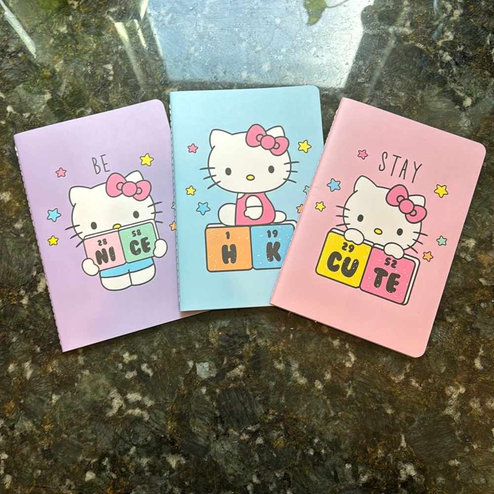Hello Kitty Notebook Trio